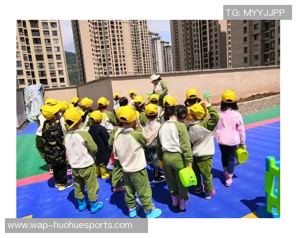 与李静畅谈和平精英的成长历程与职业生涯的精彩瞬间