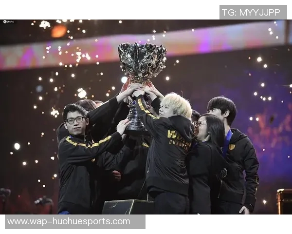 s15电竞总决赛挑战者杯FPX实力表现深度解析与未来展望 s15电竞总决赛挑战者杯FPX实力表现深度解析与未来展望